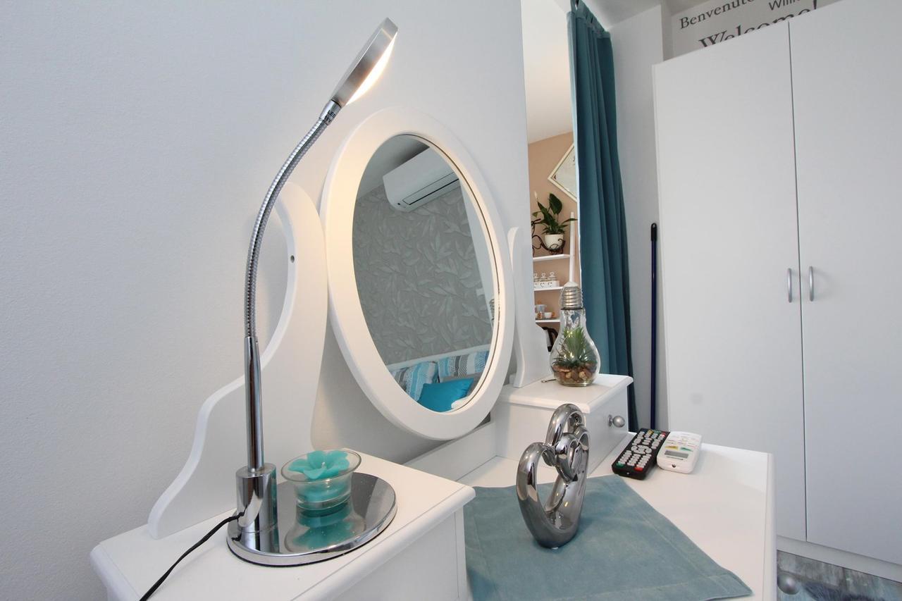 Studio Orhidea Blu Rovinj Exteriör bild