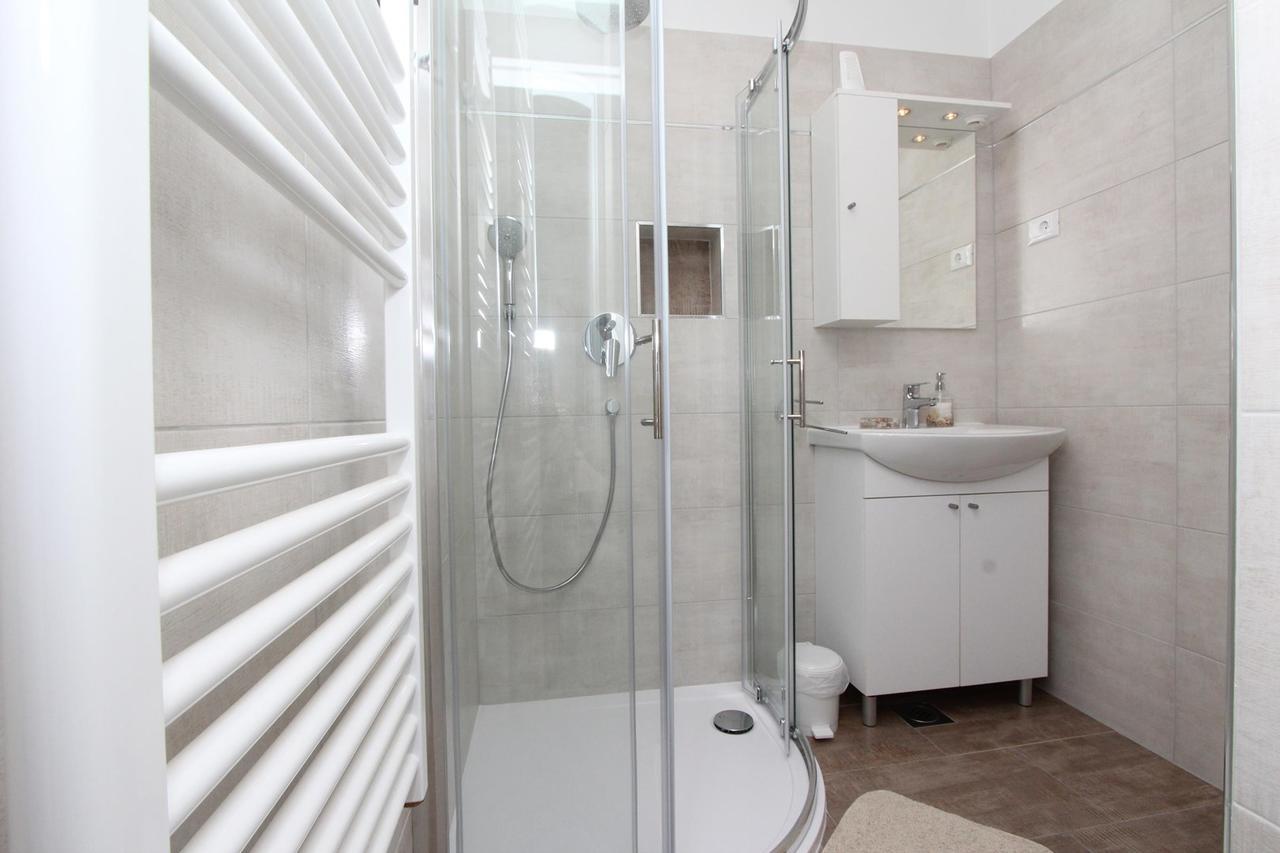 Studio Orhidea Blu Rovinj Exteriör bild